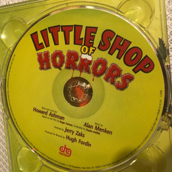 🎃2003 Broadway Recording of Little Shop of Horrors CD- 851 $20 or $15 w/offer - Picture 5 of 7